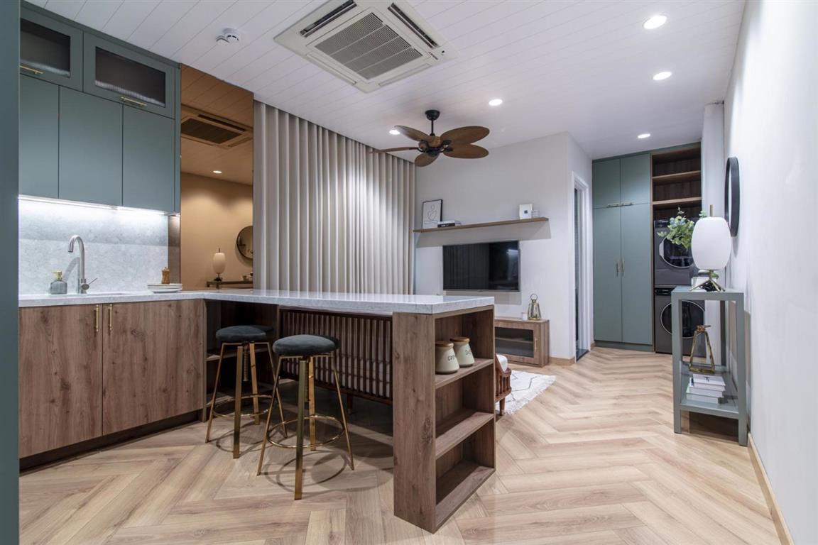 NATURAL OAK